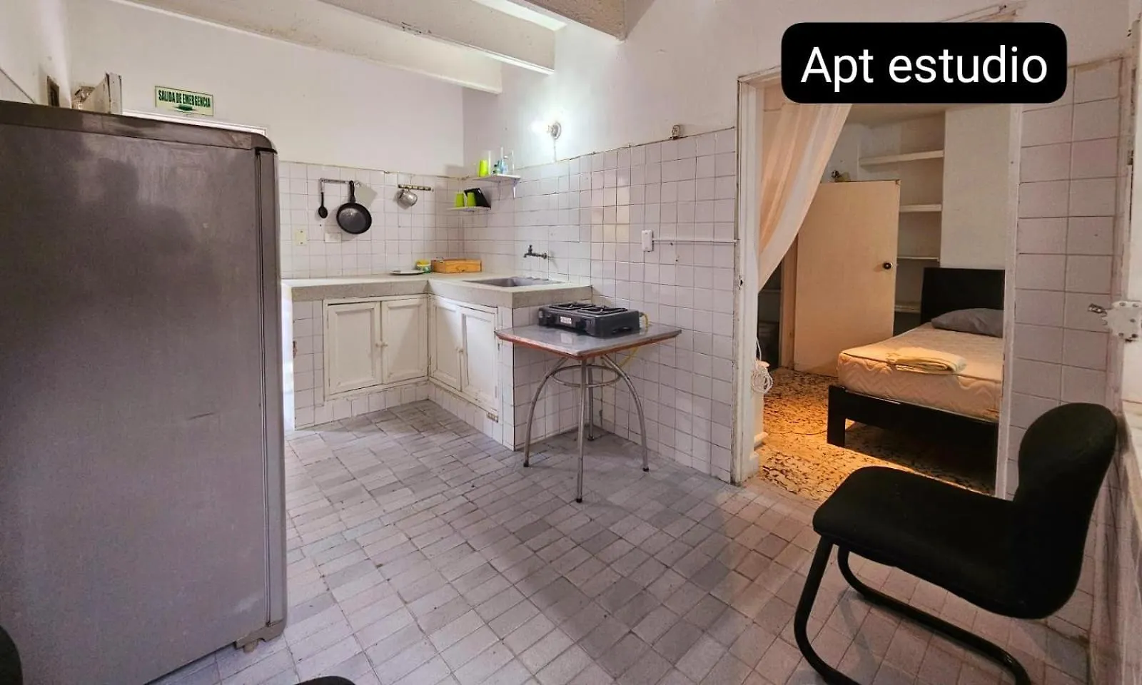 Hostal Casa Medina Calle 16 # 20 -114 Barrio Jardin Santa Marta